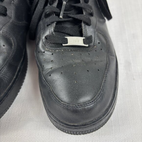 Nike Men's 11 Air Force 1 Mid '07 Black Athletic Lace-up Sneakers - Picture 7 of 14